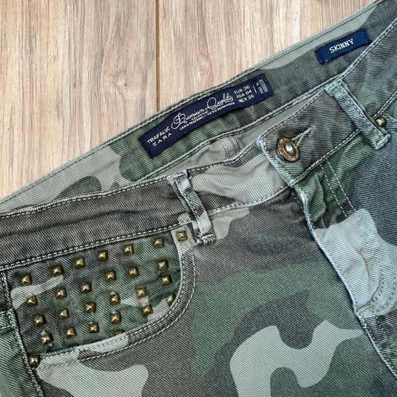Zara Camouflage with golden beads skinny pants - Picture 3 of 5